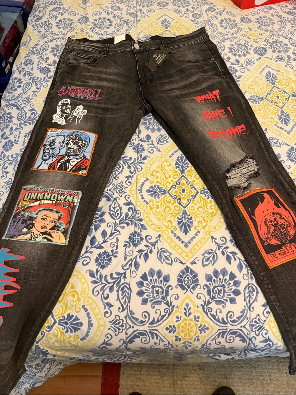 Sugarhill Black Straight Men’s Jeans with Horror Graphic Patches